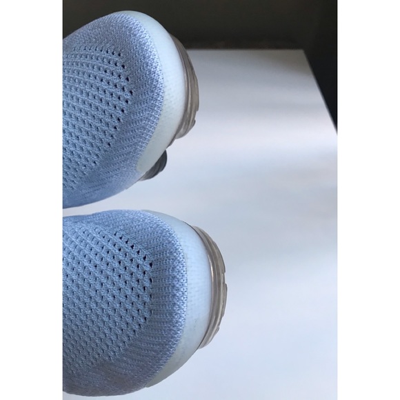 Nike Wmns Air VaporMax Flyknit 2 “Aluminum” Size: US 7 EUR 38 - Picture 10 of 16